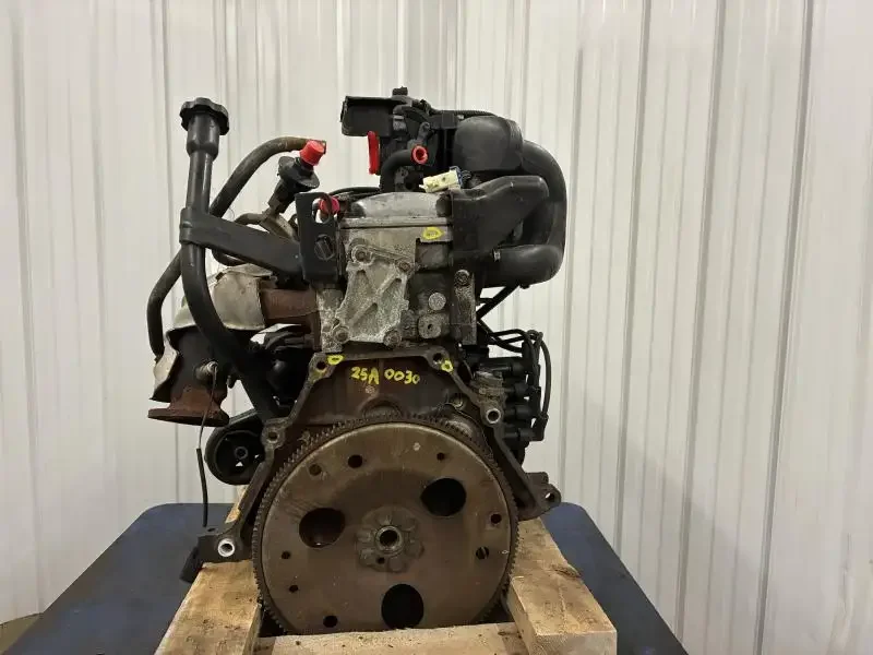 Used GMC S10 2.2L engine assembly