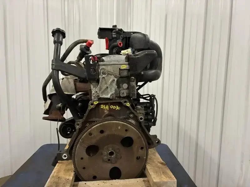 Used GMC S10 2.2L engine assembly
